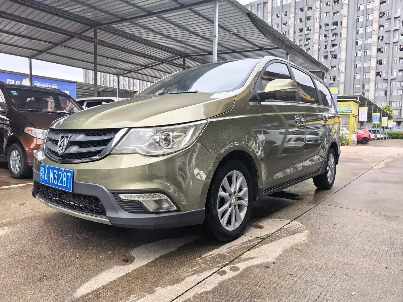 Фото 1 - Baojun 730