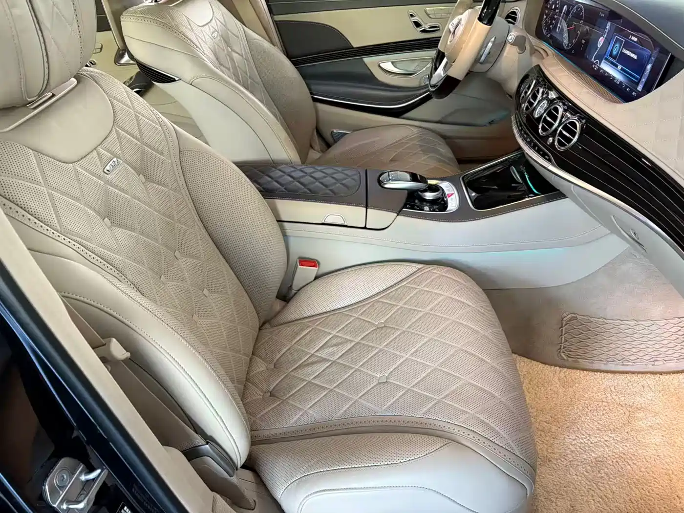 Mercedes-Benz Maybach S-Class 2018 Model S 680 фото 19