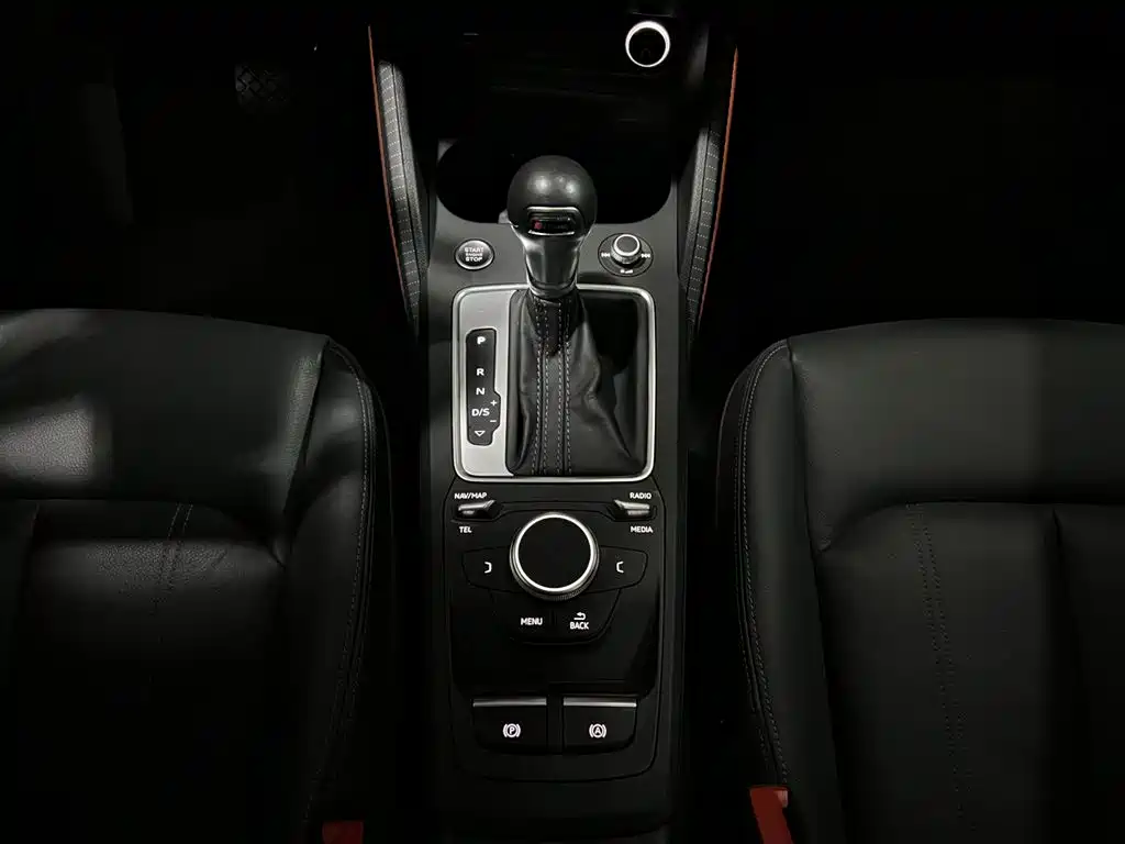 Audi Q2L 2022 35 TFSI Fashion Elegance фото 16