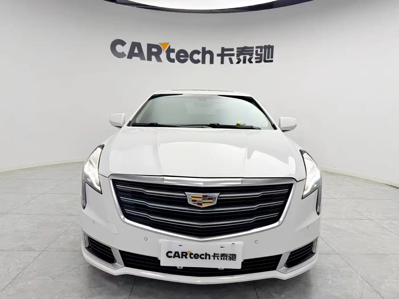 Cadillac XTS 2018 28T Elite фото 2