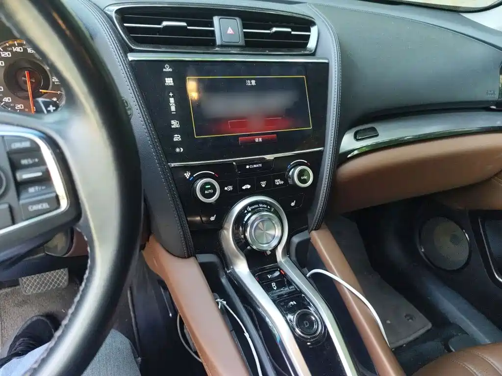 Фото 6 - Acura CDX