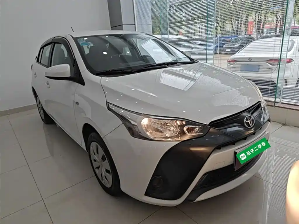 Toyota YARiS L Zhi Xuan 2016 Facelift 1.5E CVT Charming Edition фото 4
