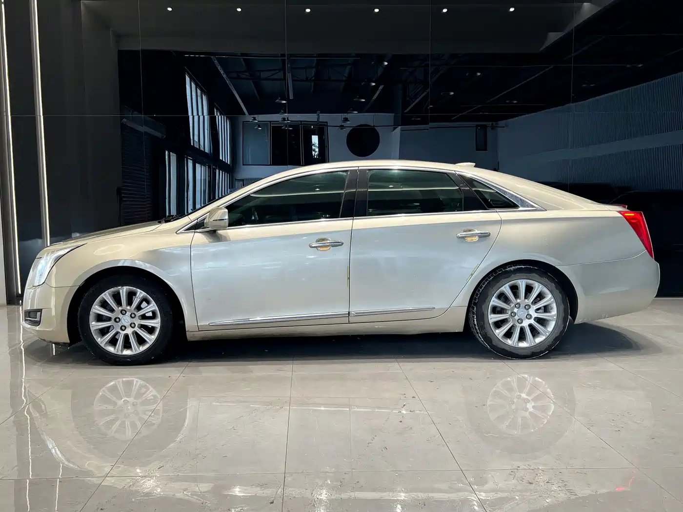 Cadillac XTS 2017 28T Technology фото 5