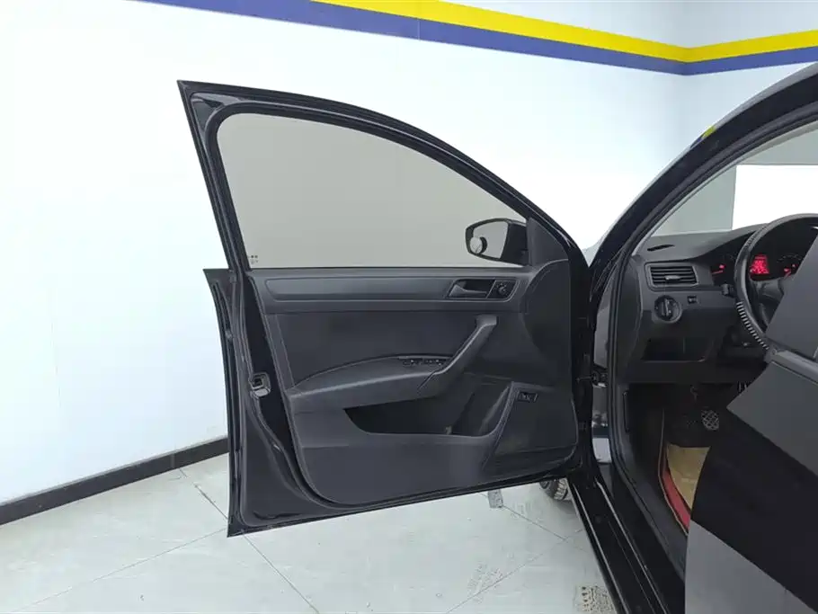 Volkswagen Santana 2019 1.5L Manual Trend China VI фото 7