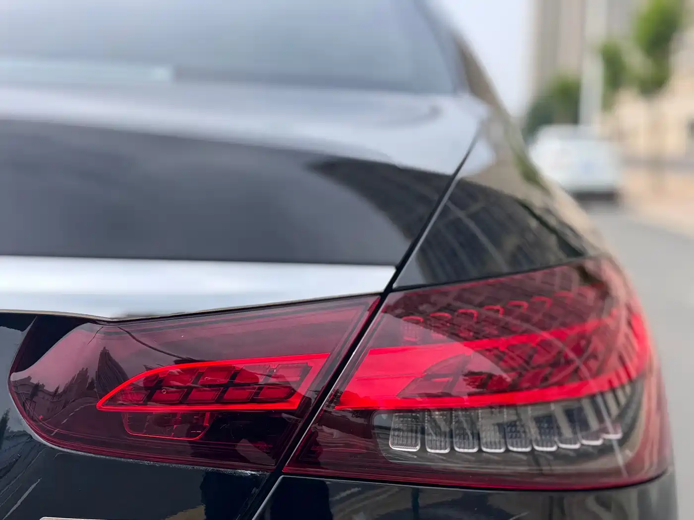 Mercedes-Benz E-Class 2021 E 300 L Luxury фото 10