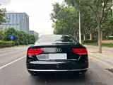 Фото 17 - Audi A8
