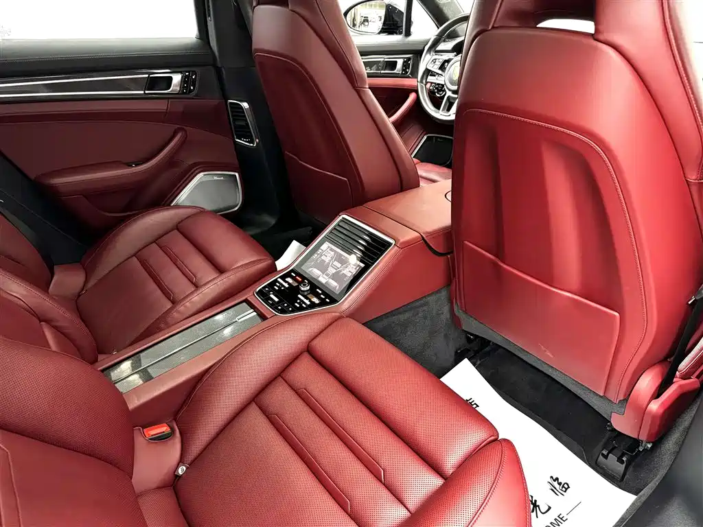 Porsche Panamera 2017 Panamera Turbo 4.0T фото 29