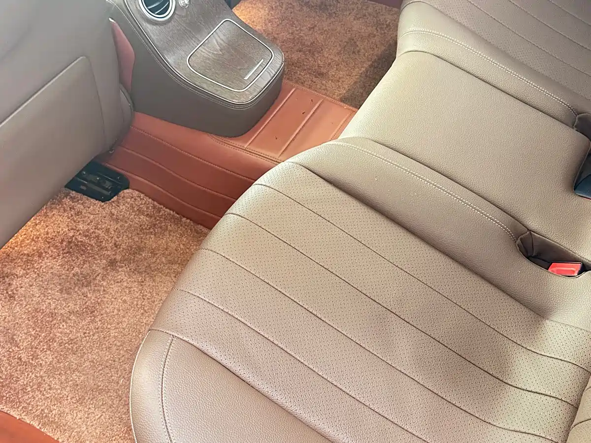 Mercedes-Benz E-Class 2023 E 300 L Fashion фото 9