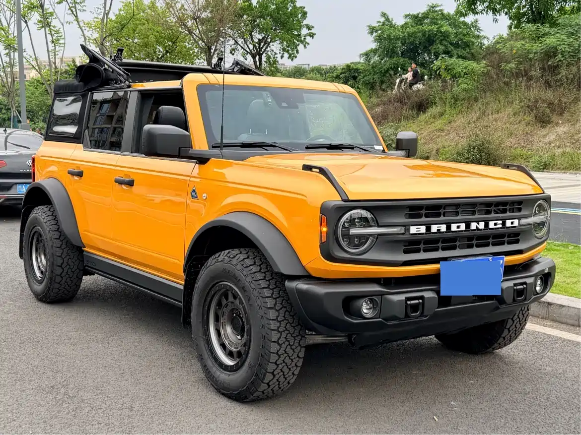 Ford Bronco (Import) 2024