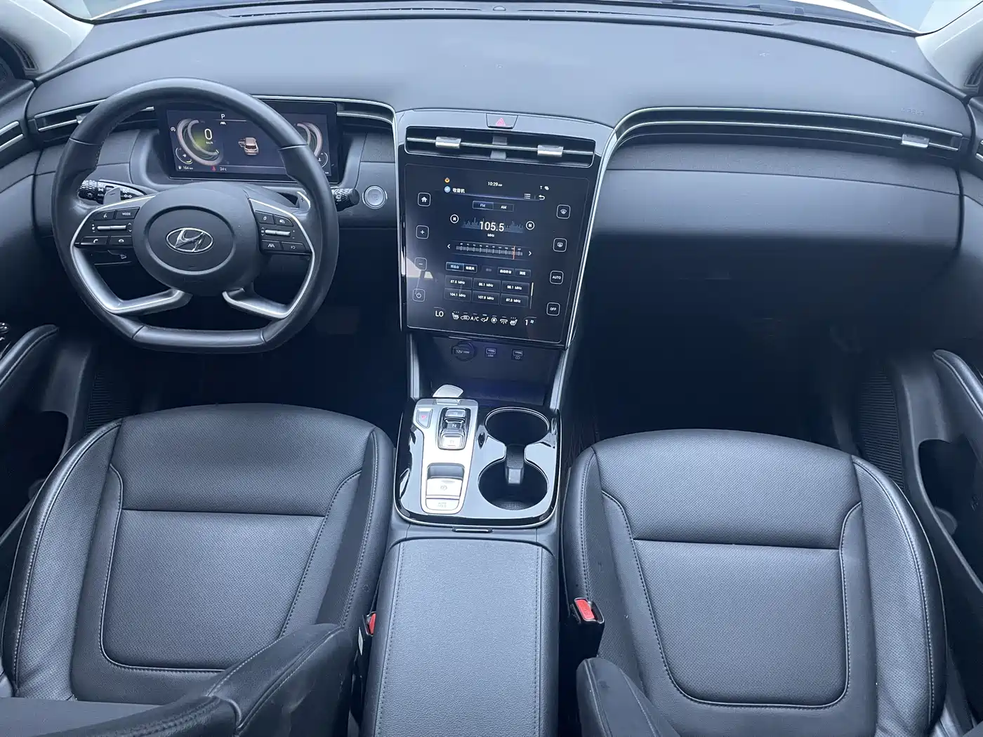 Hyundai Tucson 2023 Tucson L 1.5T Automatic 2WD LUX Premium Edition фото 6