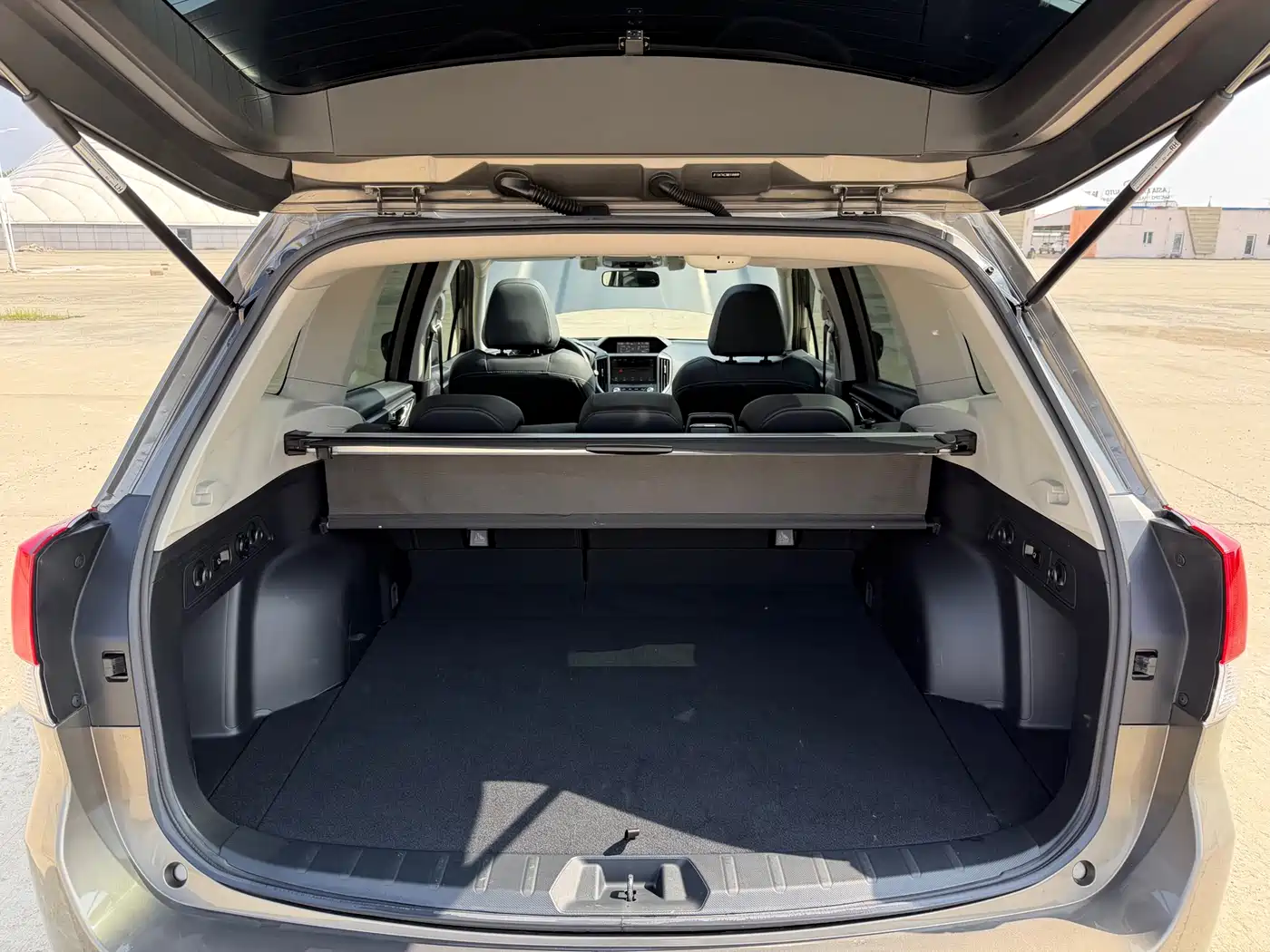 Subaru Forester 2021 2.0i Luxury Edition with EyeSight фото 16