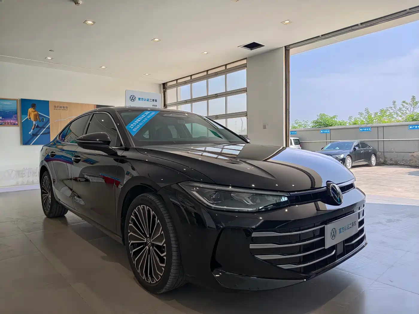 Volkswagen Passat 2025 Pro 380TSI Dragon Prestige Edition фото 3