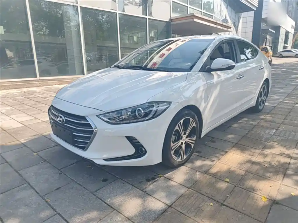 Hyundai Elantra 2018 1.4T DCT Dynamic·Vitality Model фото 2