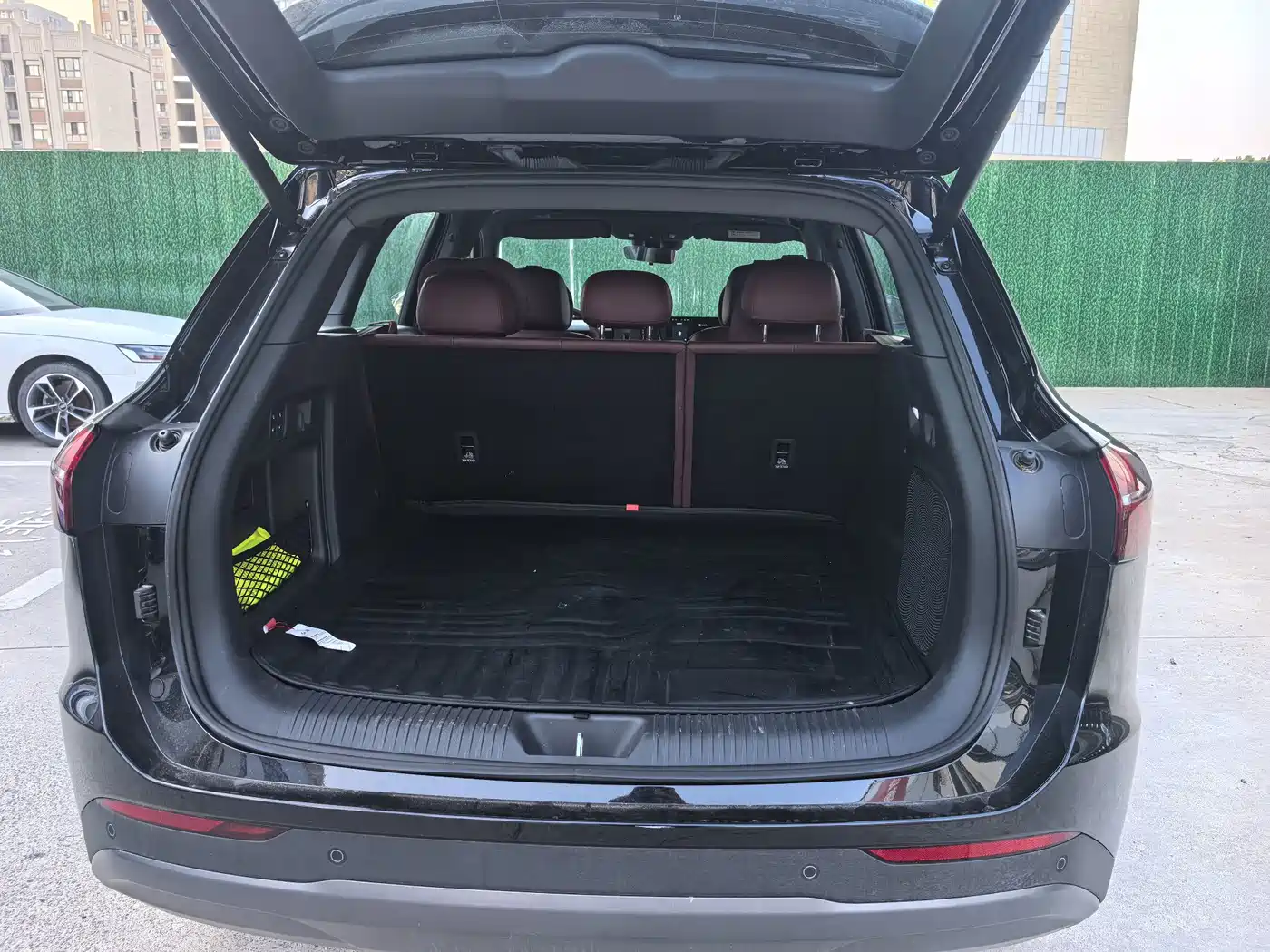 Hongqi HS6 PHEV 2026 2026 Model 145 Intelligent Hybrid Edition
