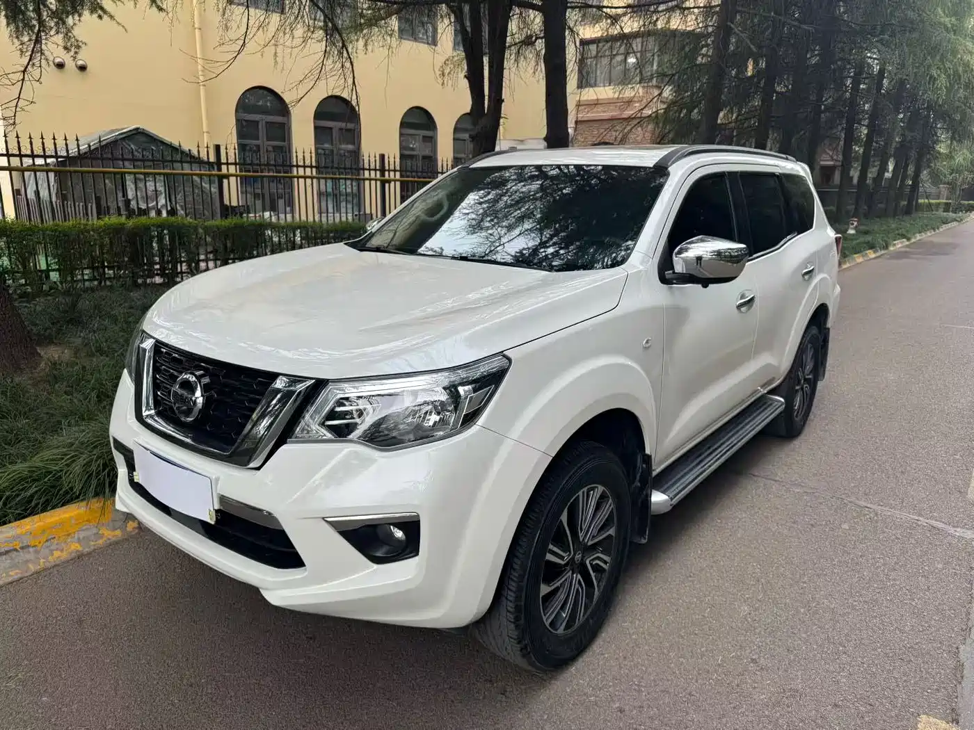 Nissan Terra 2020 2.5L XL Upper 4WD Automatic Luxury Edition