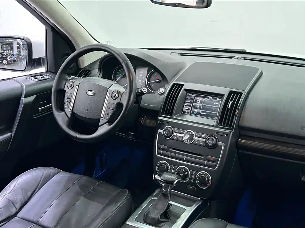 Land Rover Freelander 2 2013 2.0T Si4 SE Petrol Version фото 20