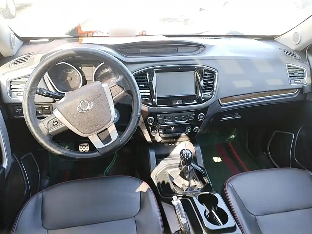 Geely GX7 2016 2015 Sport 2.0L Manual Elite