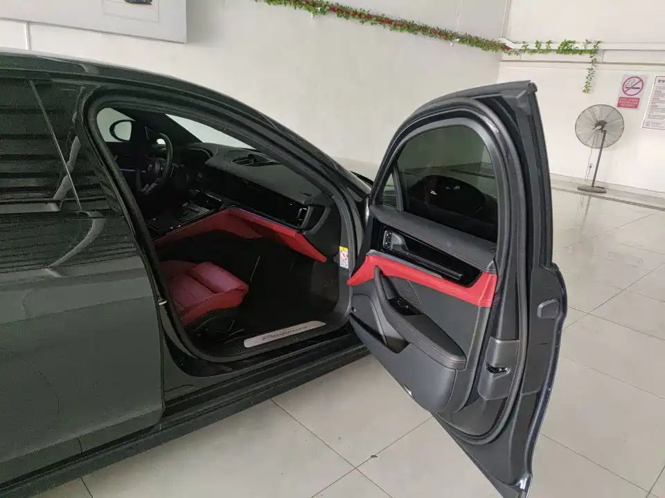 Porsche Panamera 2026 2026 Panamera Timeless Edition 2.9T
