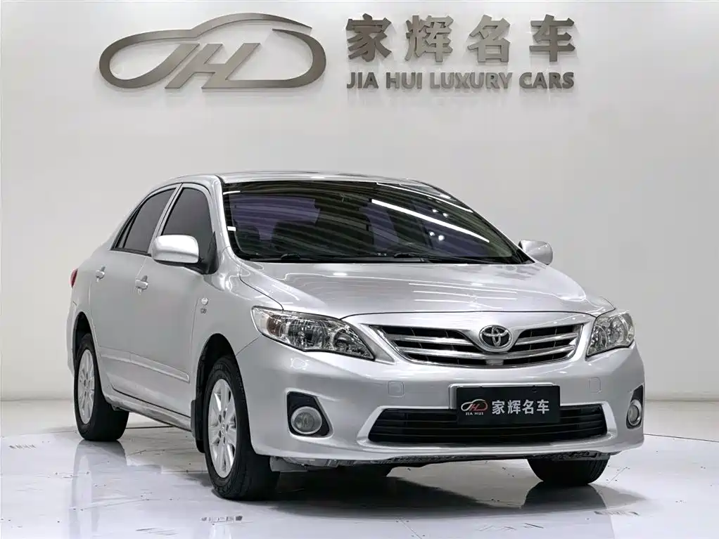 Toyota Corolla 2011 1.6L Automatic GL фото 3