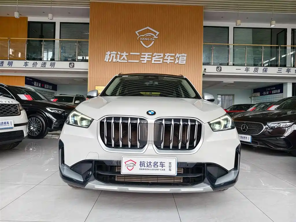 BMW X1 2023 sDrive25Li X Design Package фото 2