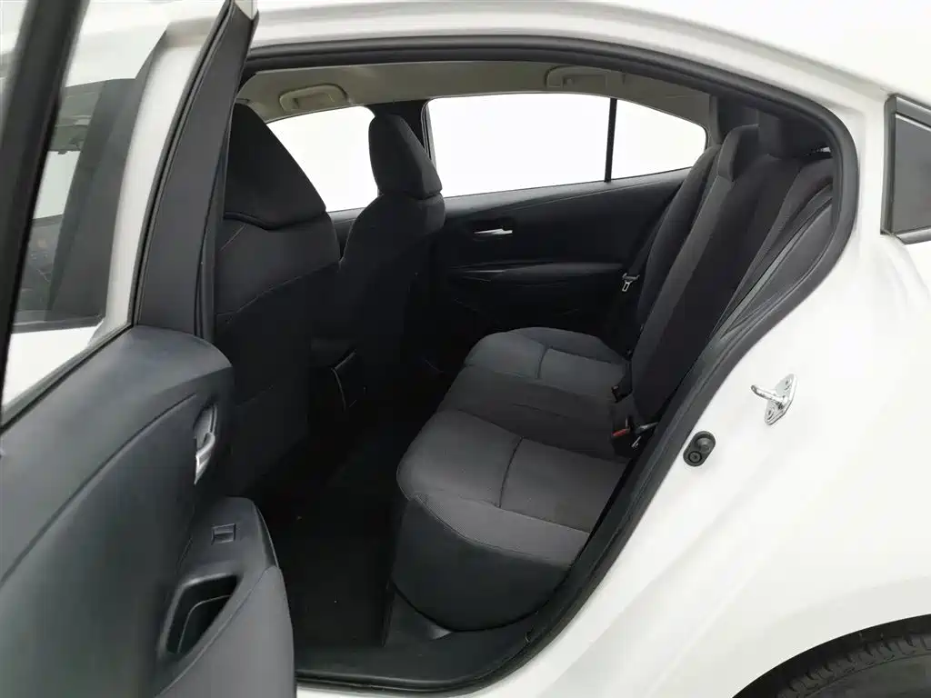 Toyota Corolla 2022 TNGA 1.5L CVT Pioneer Edition фото 15