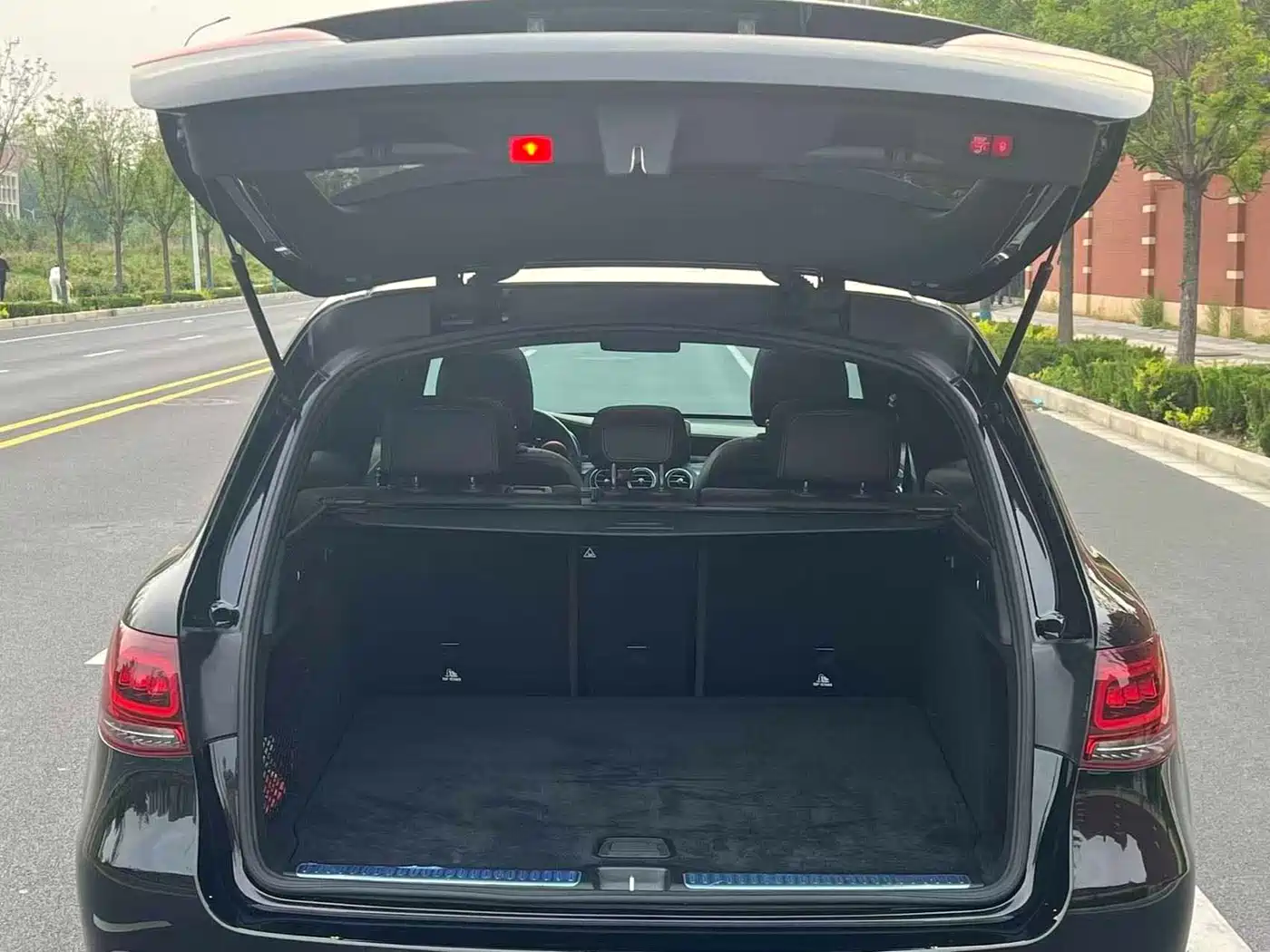 Mercedes-Benz GLC 2022 Model GLC 300 L 4MATIC Dynamic Edition фото 18
