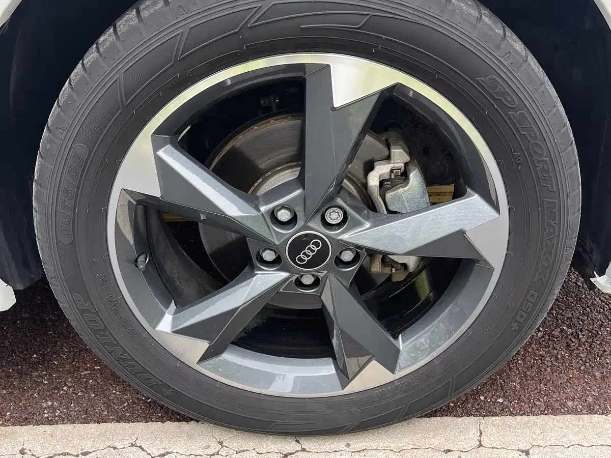 Audi Q3 2023 35 TFSI Fashion Dynamic (1.4T) фото 20
