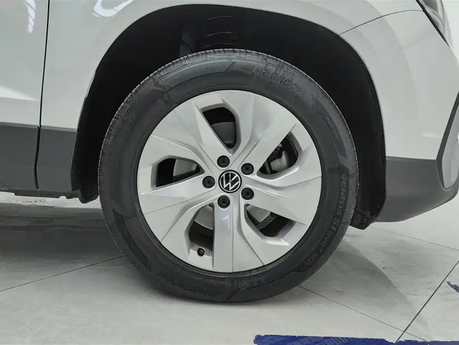Volkswagen Tharu 2024 300TSI 2WD New Moon Edition фото 6