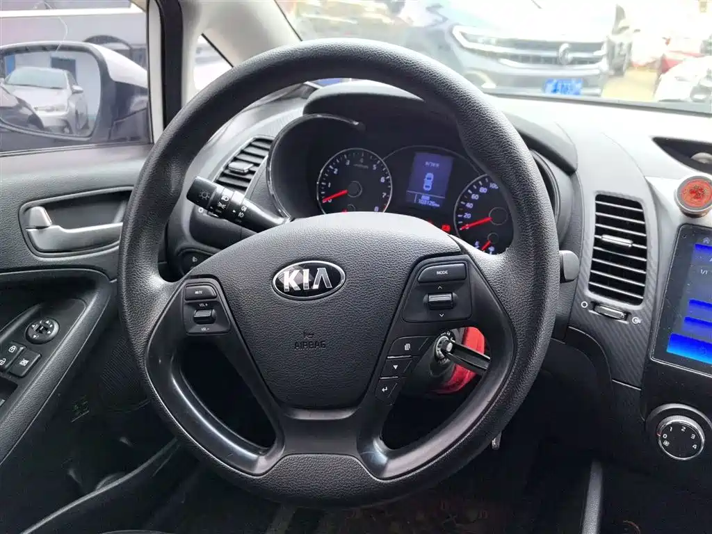 Kia K3 2015 1.6L Manual GL фото 7