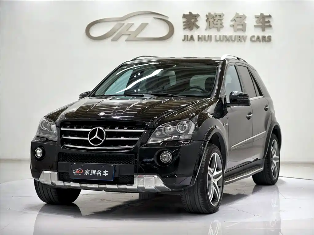 Mercedes-Benz M-Class AMG 2011 AMG ML 63