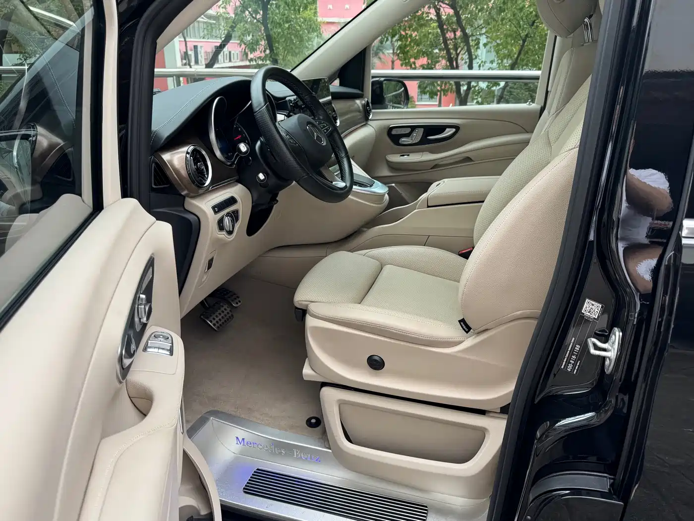 Mercedes-Benz V-Class 2024 2022 V 260 Prestige Edition