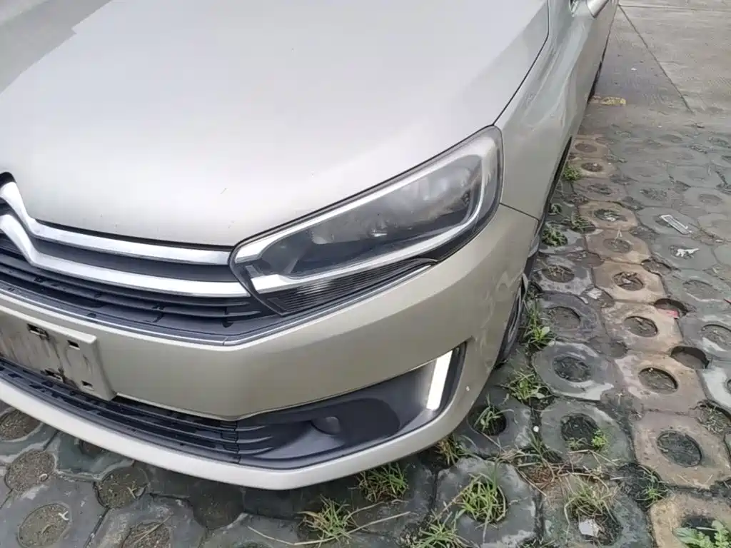 Фото 24 - Citroën C4 C-Quatre