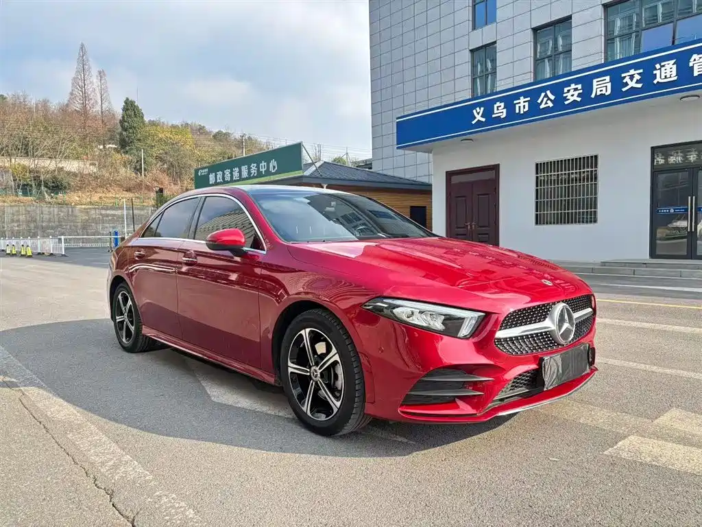 Mercedes-Benz A-Class 2022 Facelift A 200 L Sport Sedan Dynamic