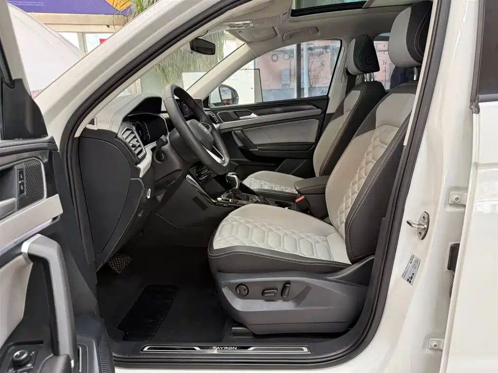 Volkswagen Tayron 2023 280TSI 2WD Luxury Plus Advanced Edition фото 16