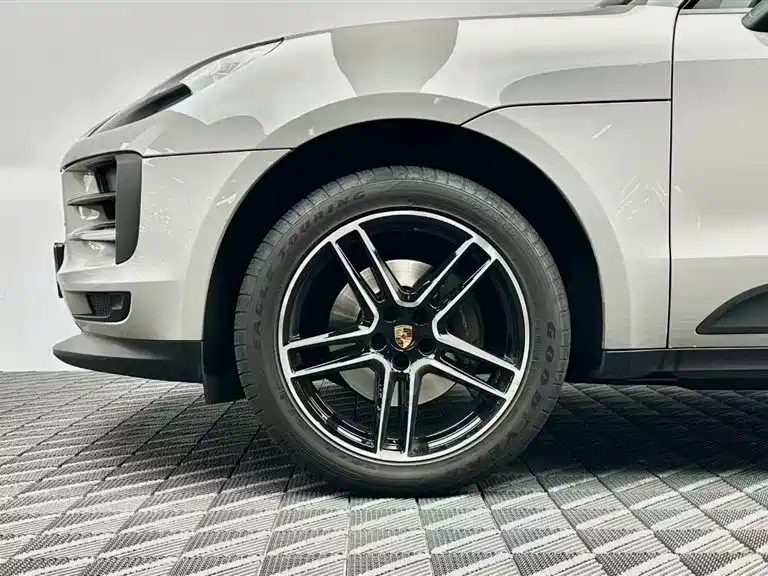 Porsche Macan 2021 Macan 2.0T фото 8