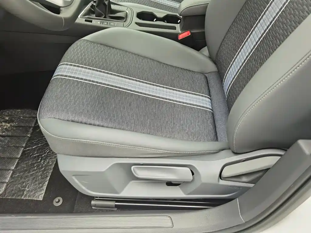 Volkswagen Sagitar, миниатюра 20