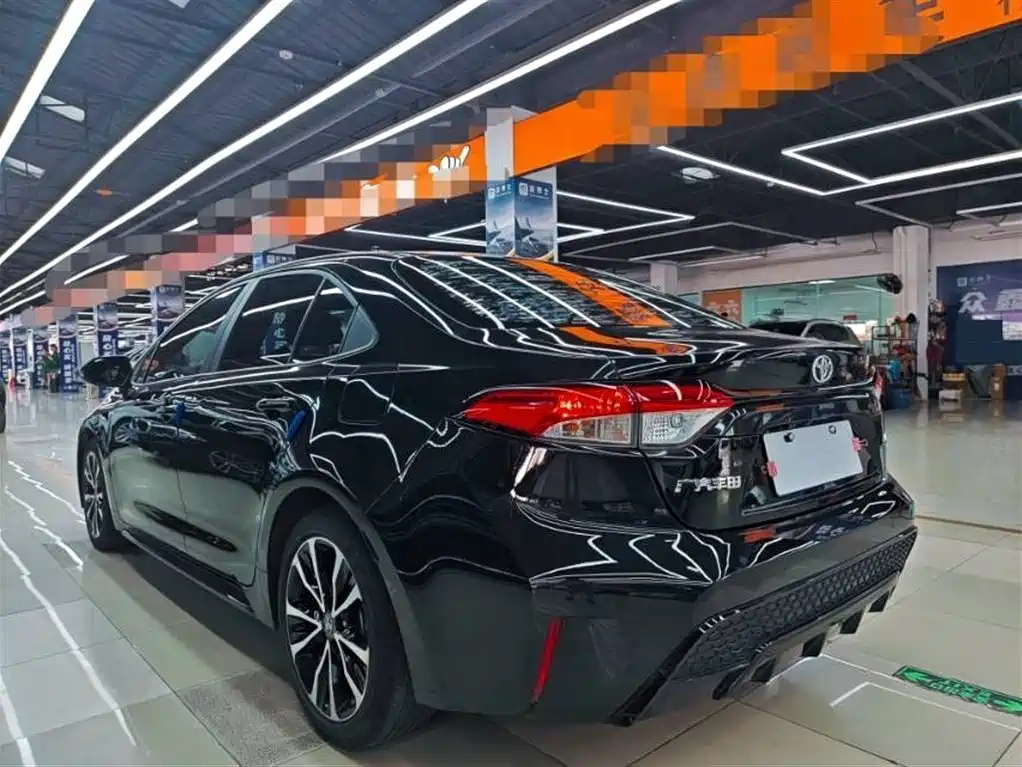 Toyota Levin 2021 185T CVT Sport Edition фото 9