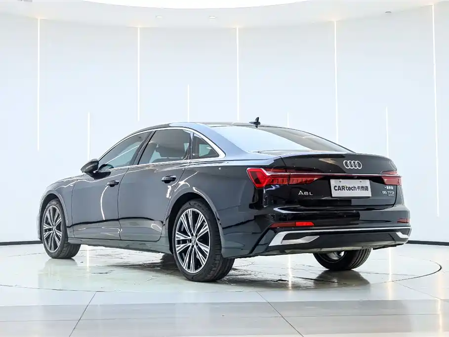 Audi A6L 2025 45 TFSI quattro Premium Sport + Exclusive Package фото 8