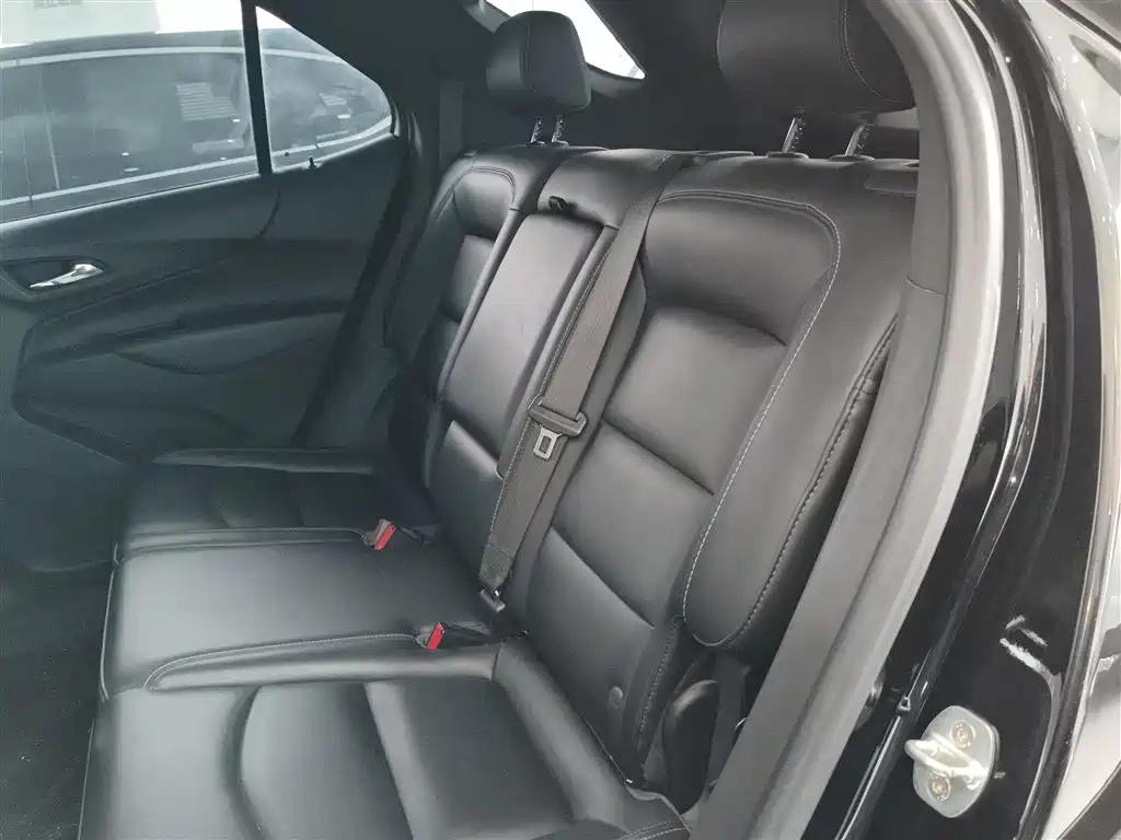 Chevrolet Equinox 2022 535T Galloping Edition фото 14
