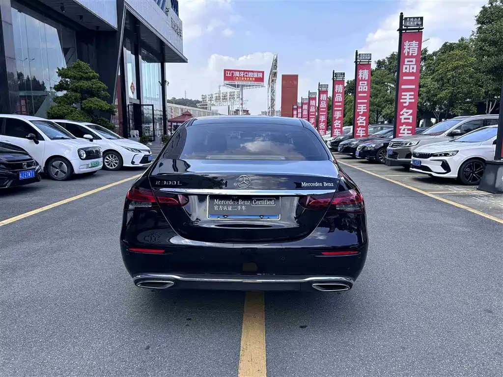 Mercedes-Benz E-Class 2021 E 300 L Luxury фото 9