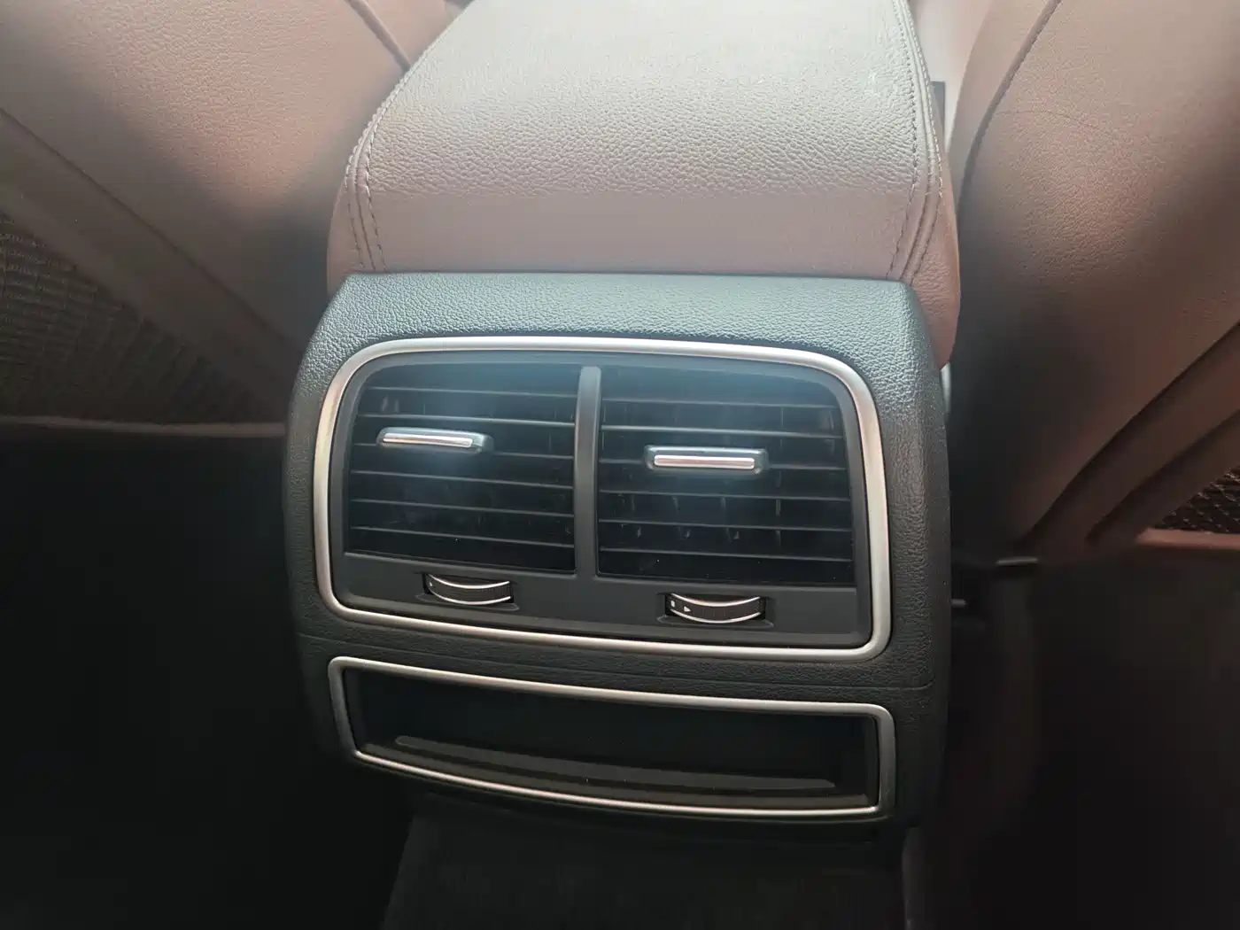 Audi A6L 2018 30th Anniversary 35 TFSI Fashion фото 7