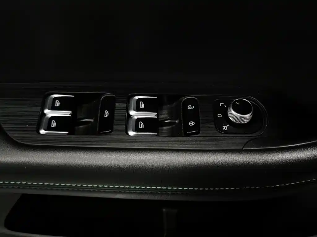 Geely Emgrand S 2021 2021 1.4T Manual Comfort