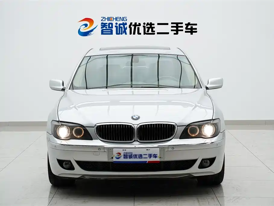 BMW 7 Series 2008 Model 730Li Leading фото 2