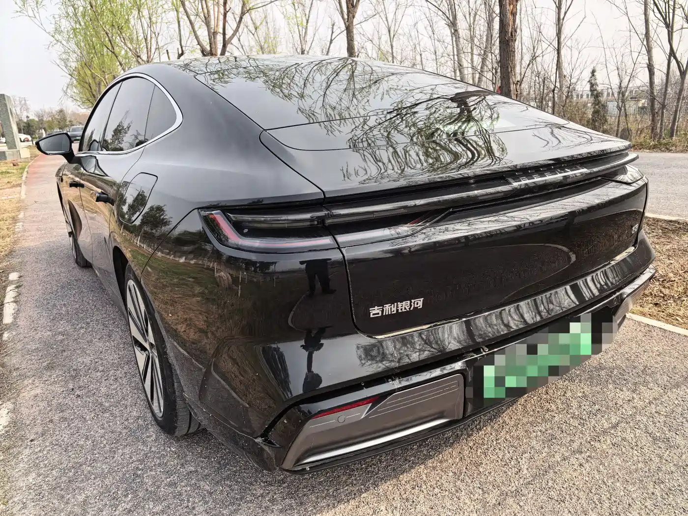 GEELY GALAXY GALAXY E8