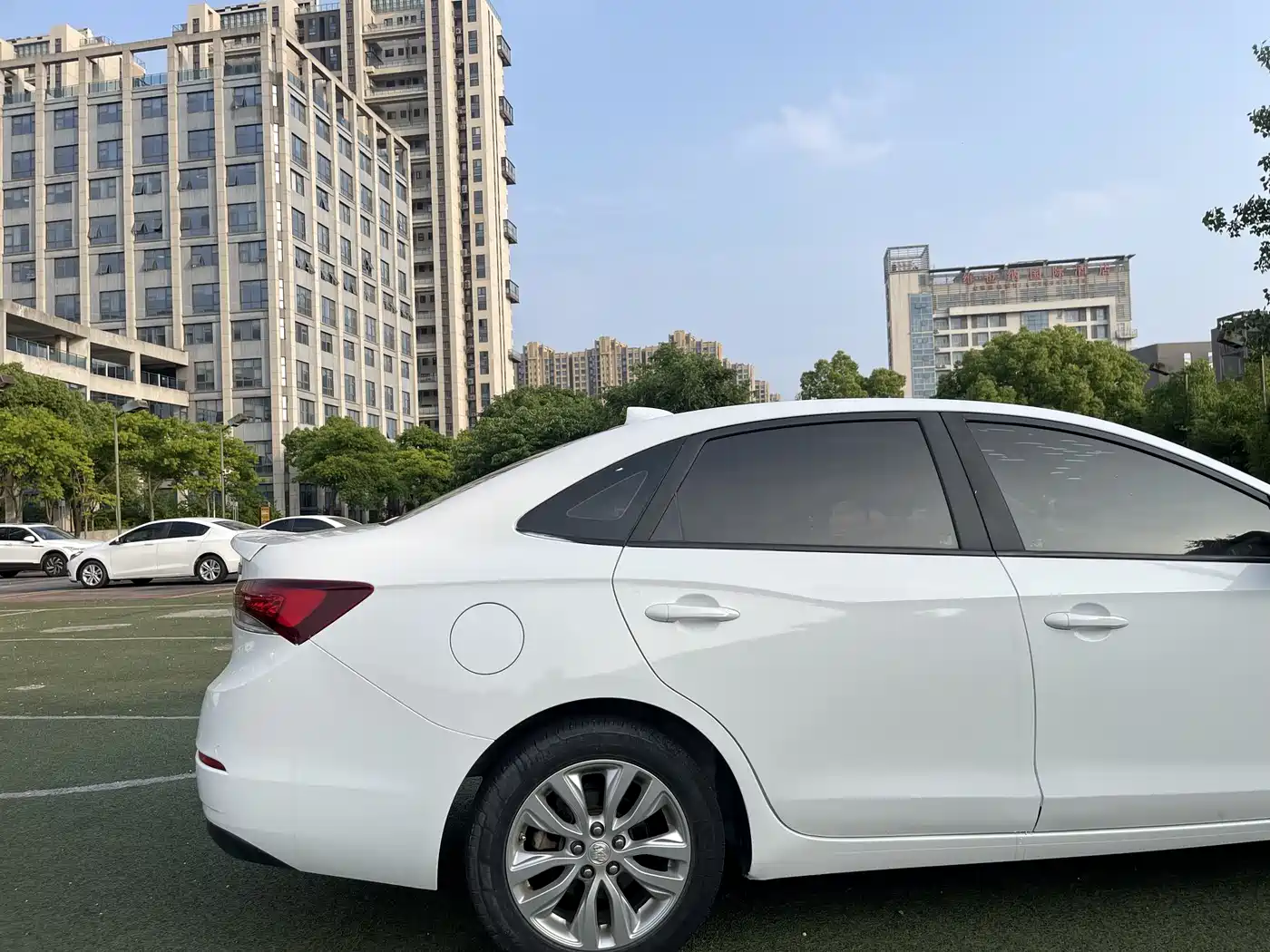 Buick Excelle 2018 15T Dual Clutch Elite (China V) фото 15