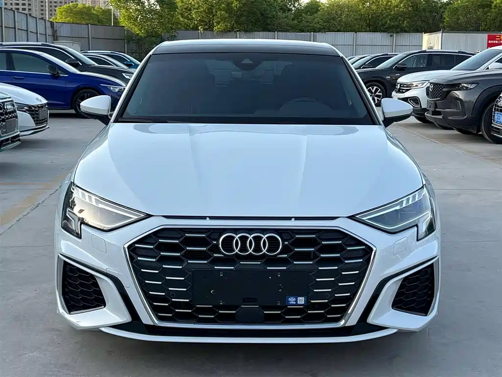 Audi A3 2022 Sportback 35 TFSI Style Sport фото 2