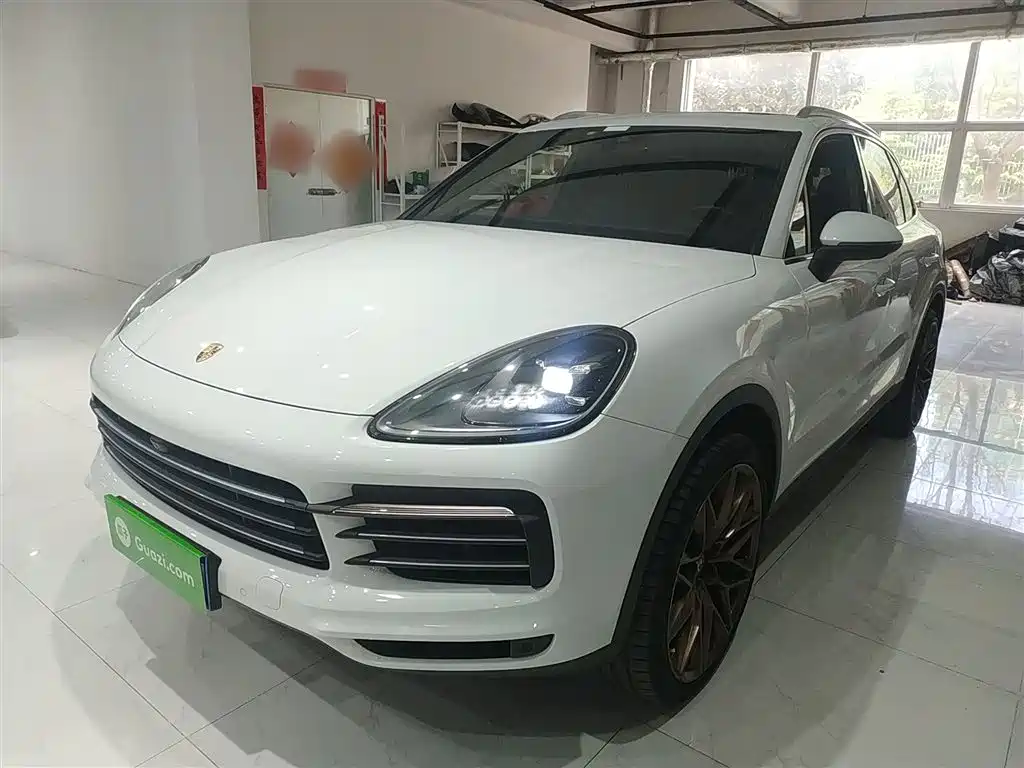 Porsche Cayenne 2018 Cayenne 3.0T фото 2