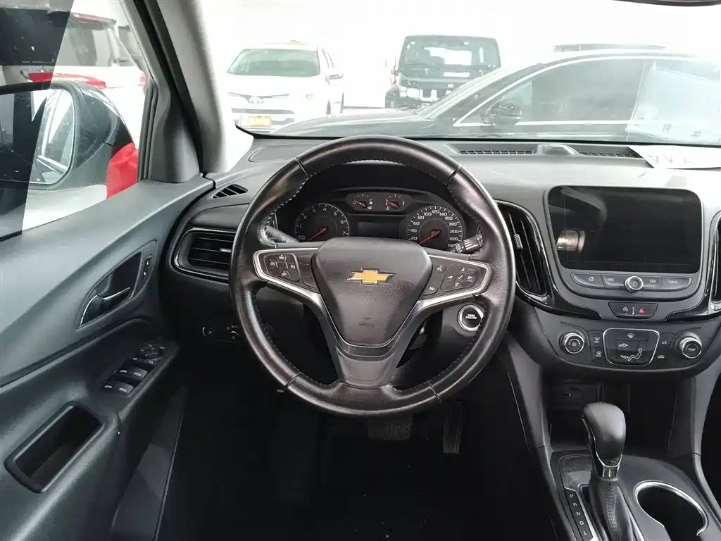 Chevrolet Equinox 2022 535T Galloping Edition фото 8