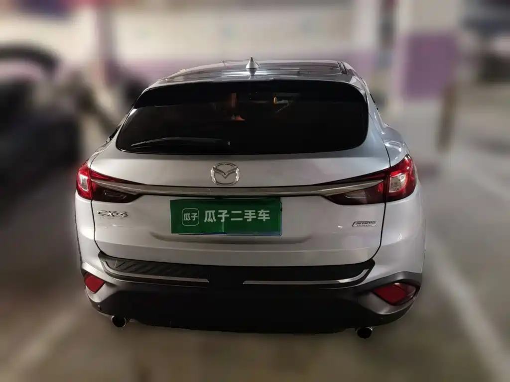 Фото 3 - Mazda CX-4