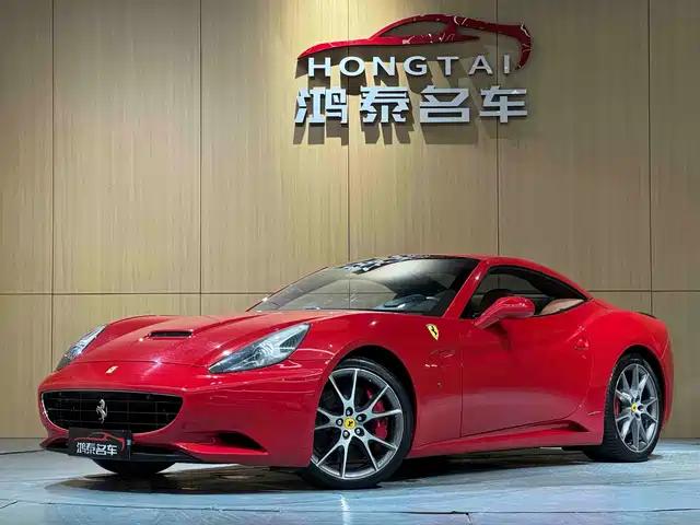 Ferrari California T 2012 4.3L Standard